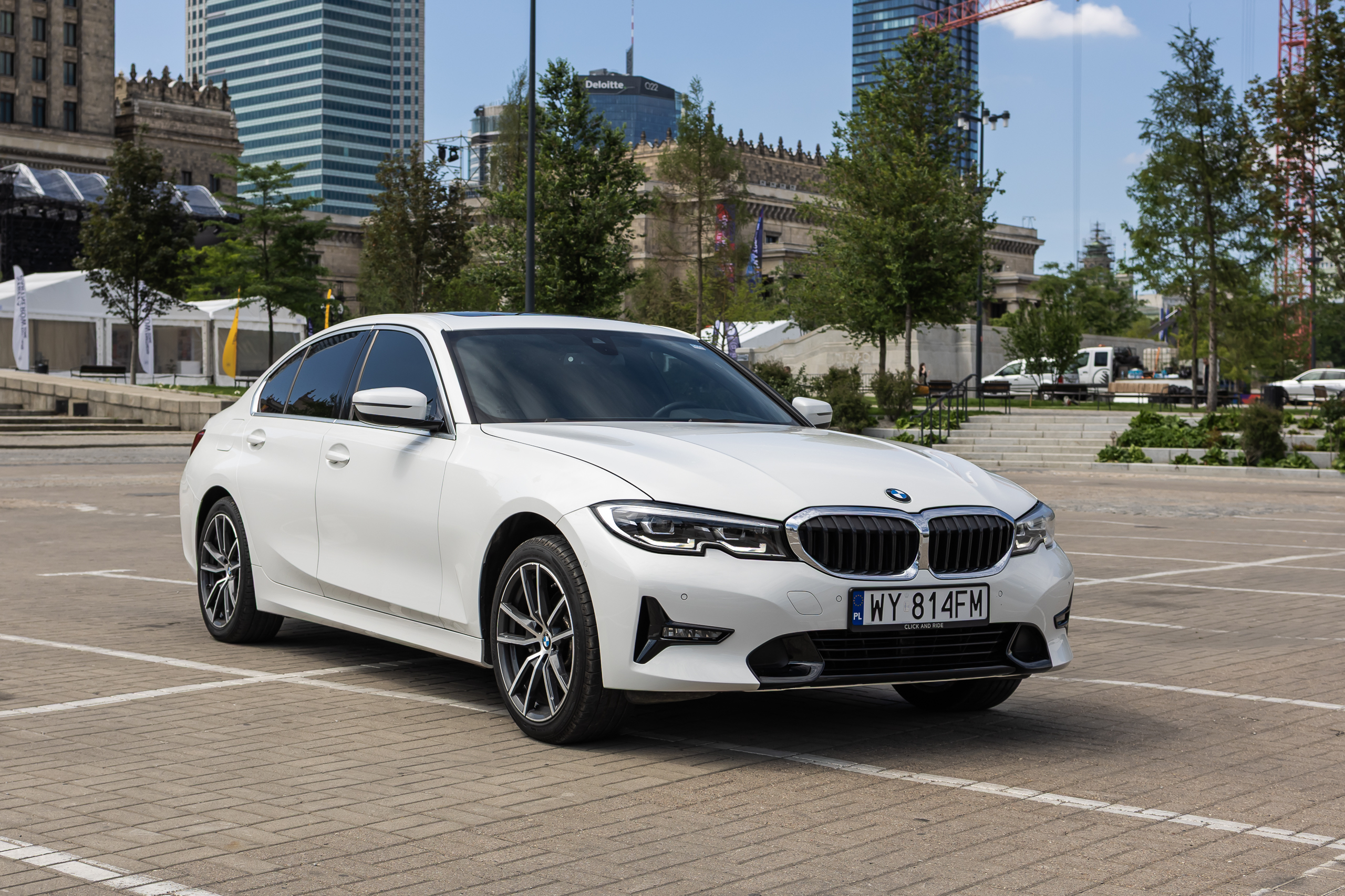 2021 BMW Seria 3 330i xDrive Sport Line — 3