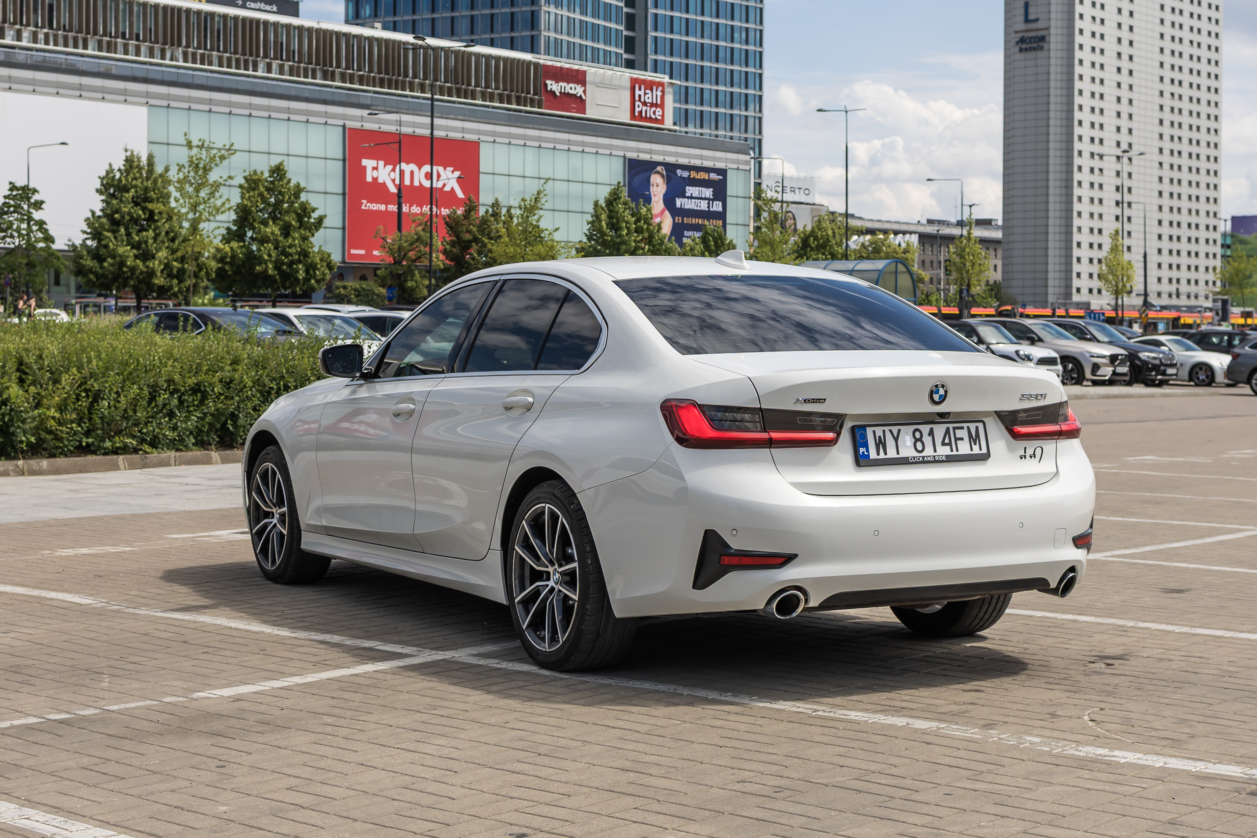 2021 BMW Seria 3 330i xDrive Sport Line — 9
