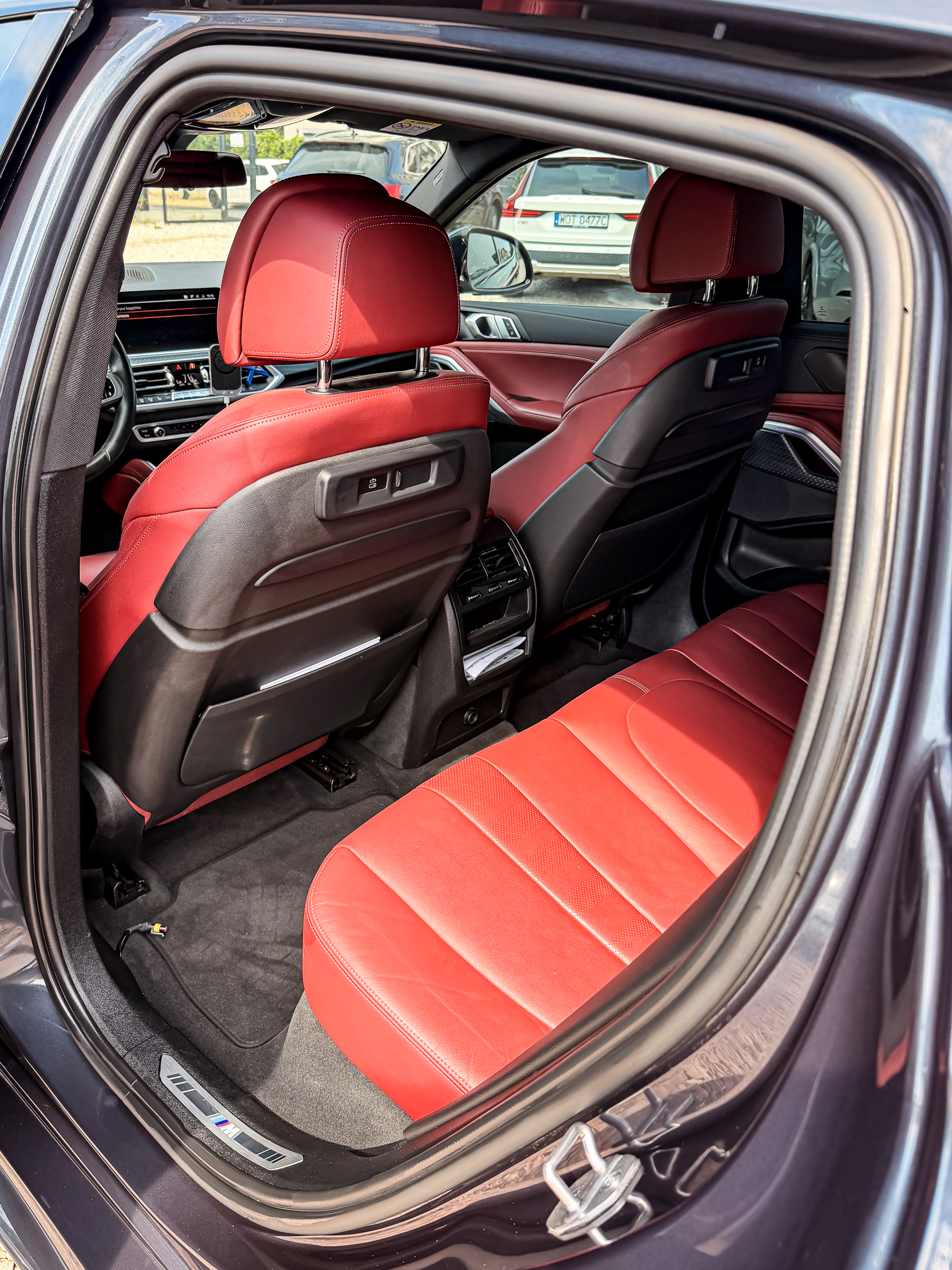 2021 BMW X6 xDrive40i M Sport — 14